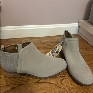 Toms Deia Bootie- size 8.5